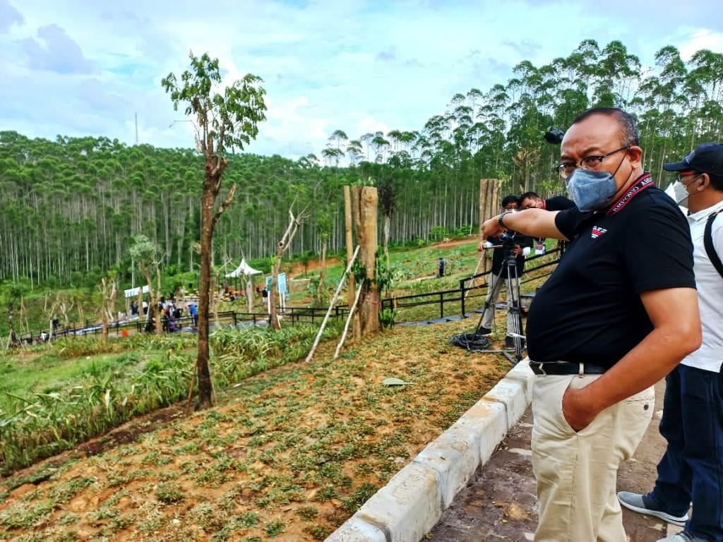 sekda-ntb-saat-berada-di-lokasi-ikn